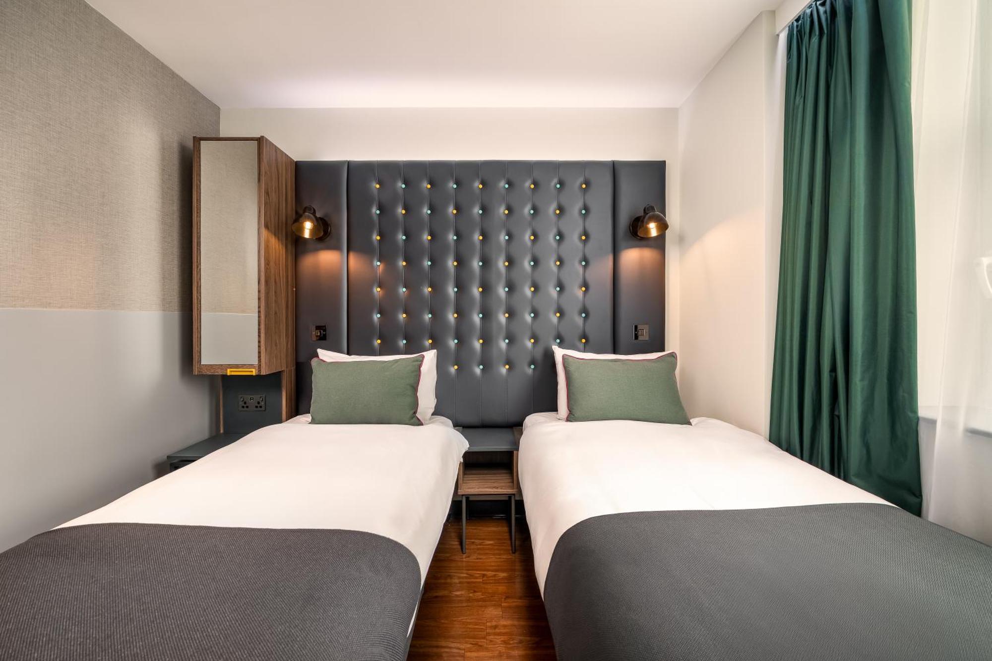Point A Westminster 3* Londres